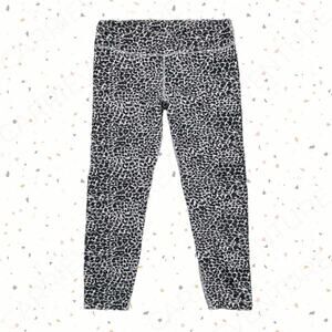 Outdoor Voices Snow Leopard Print TechSweat Flex 7/8 Athletic Leggings Size XL